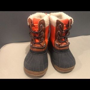 Oshkosh Toddlers boots